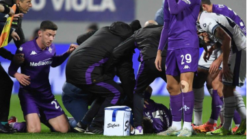 Jogador da Fiorentina Tem Convulsão em Campo e É Extubado Após 13 Horas" Jogador da Fiorentina Tem Convulsão em Campo e É Extubado Após 13 Horas"