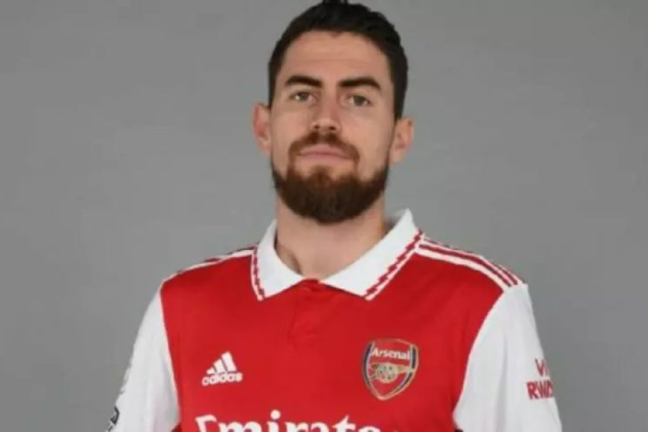 Salário de Jorginho no Arsenal: Quanto Ganha o Volante Brasileiro