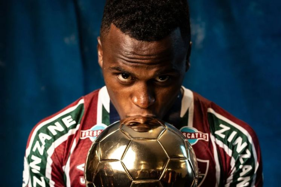 Jhon Arias: Renovação Milionária no Fluminense em 2025