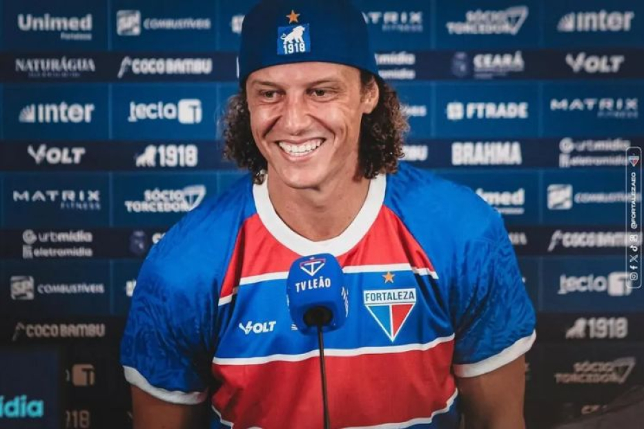 Fortaleza Contrata David Luiz: Experiência e Liderança para 2025