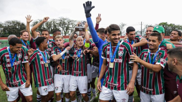 Fluminense e Internacional: Os Maiores Campeões da Copinha com 5 Títulos Cada Fluminense e Internacional: Os Maiores Campeões da Copinha com 5 Títulos Cada