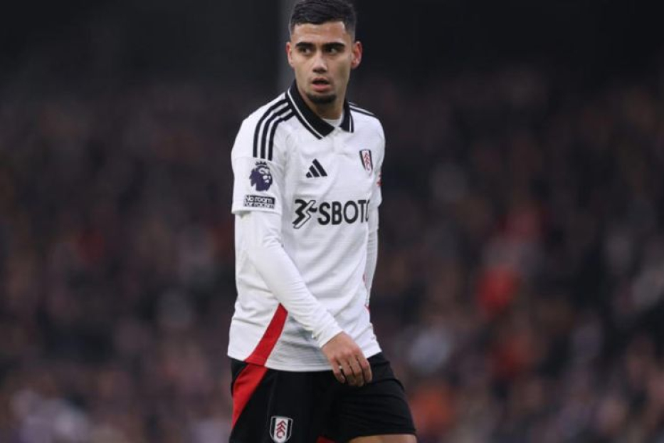 Andreas Pereira Recusa Renovação com Fulham: Palmeiras de Olho no Meio-Campista