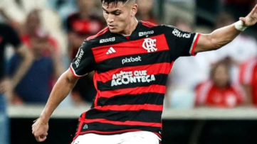 Flamengo negocia Carlos Alcaraz com o Everton: Saída do Reforço Mais Caro da História Flamengo negocia Carlos Alcaraz com o Everton: Saída do Reforço Mais Caro da História