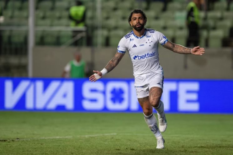 Gabigol faz hat-trick Pelo Cruzeiro e Gera Reações entre Torcedores do Flamengo