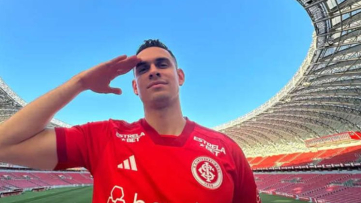 🚀 Rafael Santos Borré no Internacional: Salário Milionário e Impacto no Time 🚀 Rafael Santos Borré no Internacional: Salário Milionário e Impacto no Time