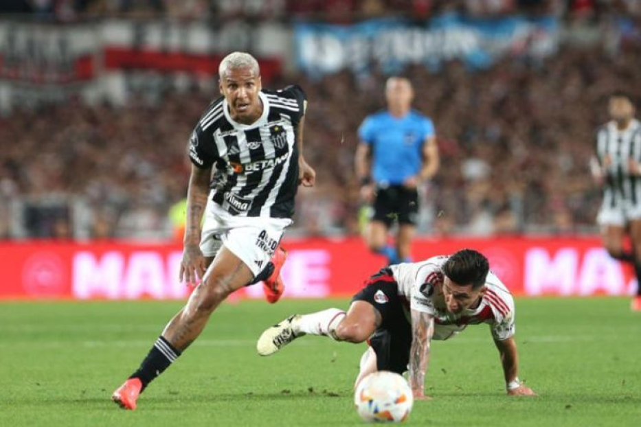 🔥 Deyverson no Vasco? Atacante pode Deixar Atlético-MG e Reforçar Clube Carioca em 2025