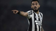 Alex Telles, Salário, Contrato e Impacto no Clube