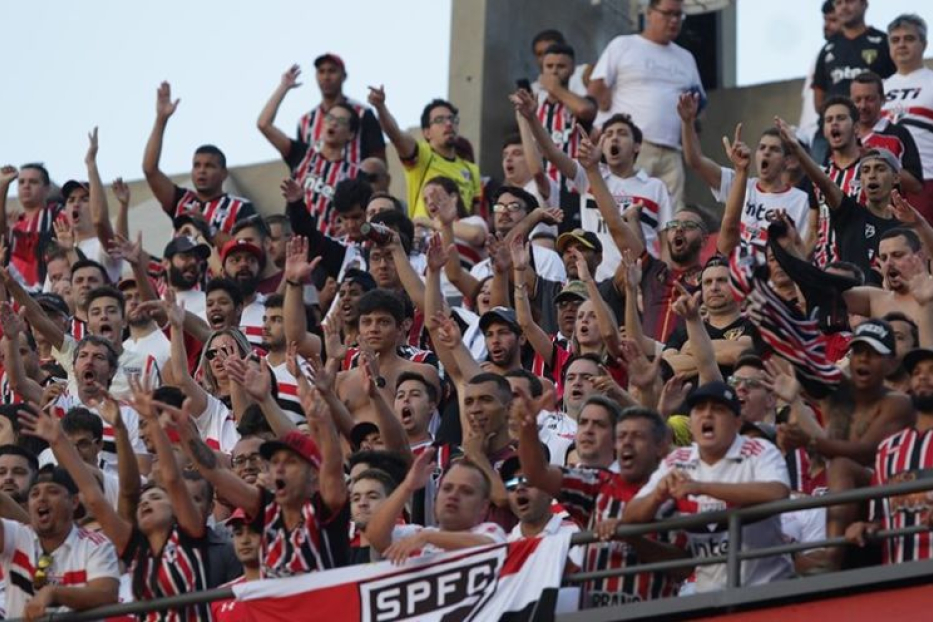 Polêmica no Clássico: Torcedor Organizado do São Paulo Faz Declaração Polêmica