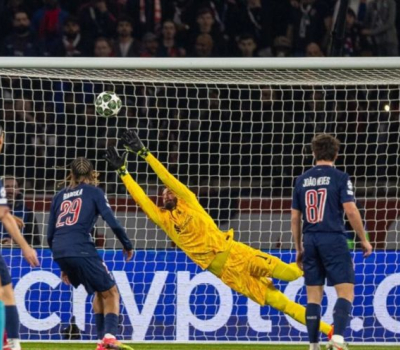 Oitavas da Champions League 2025: Bayern vence fácil; PSG elimina Liverpool nos pênaltis
