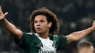 Willian Arão no Santos: Volante Está Perto de Retorno ao Brasil