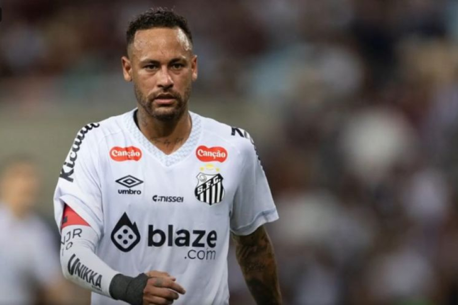 Neymar Briga no Maracanã e Santos Perde para o Fluminense