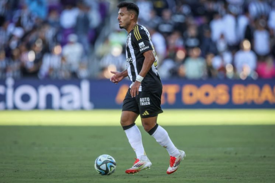 Gabriel Menino Perde Espaço no Atlético-MG e Vira Dúvida com Cuca em 2025
