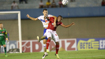 Fortaleza e Vila Nova fazem o duelo do melhor ataque contra a melhor defesa