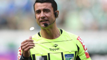 Quanto ganha um árbitro de futebol no Brasil? Quanto ganha um árbitro de futebol no Brasil?